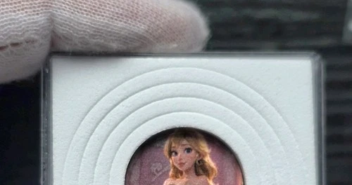 SEXY! Princess Peach 🍑 1/10 troy oz .999 Fine Silver Colorized Bar Round Coin