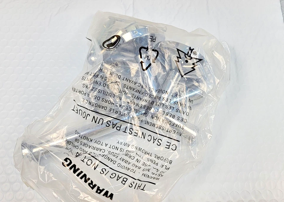 Ganchos de pared de baño cromados de colección mediados de siglo 3 piezas toallas de metal batas papel Foto 4 de 4