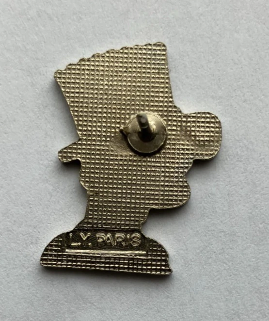 42 - Pin's BART SIMPSON AVEC DES LUNETTES DE SOLEIL - Photo 2/2
