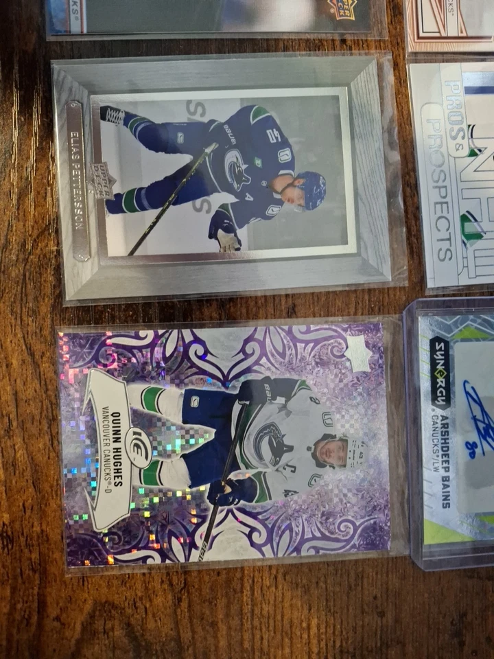 Vancouver Canucks Lot Of 8 Cards As Pictured **Combine Ship ** - Image 3 of 4