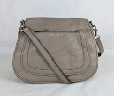 Marc Jacobs Recruit Saddle Leather Bag In Beige Made in Vietnam