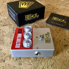 FretKing distortion XXX pedal - stomp box electric guitar effects Fret king Trev