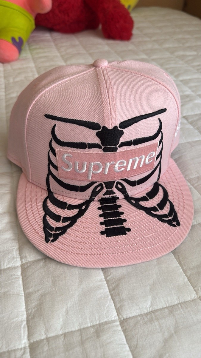 帽子 Supreme Bones Box Logo New Era 7 3/8 Supreme Bones Box Logo New Era (SS25) - $54