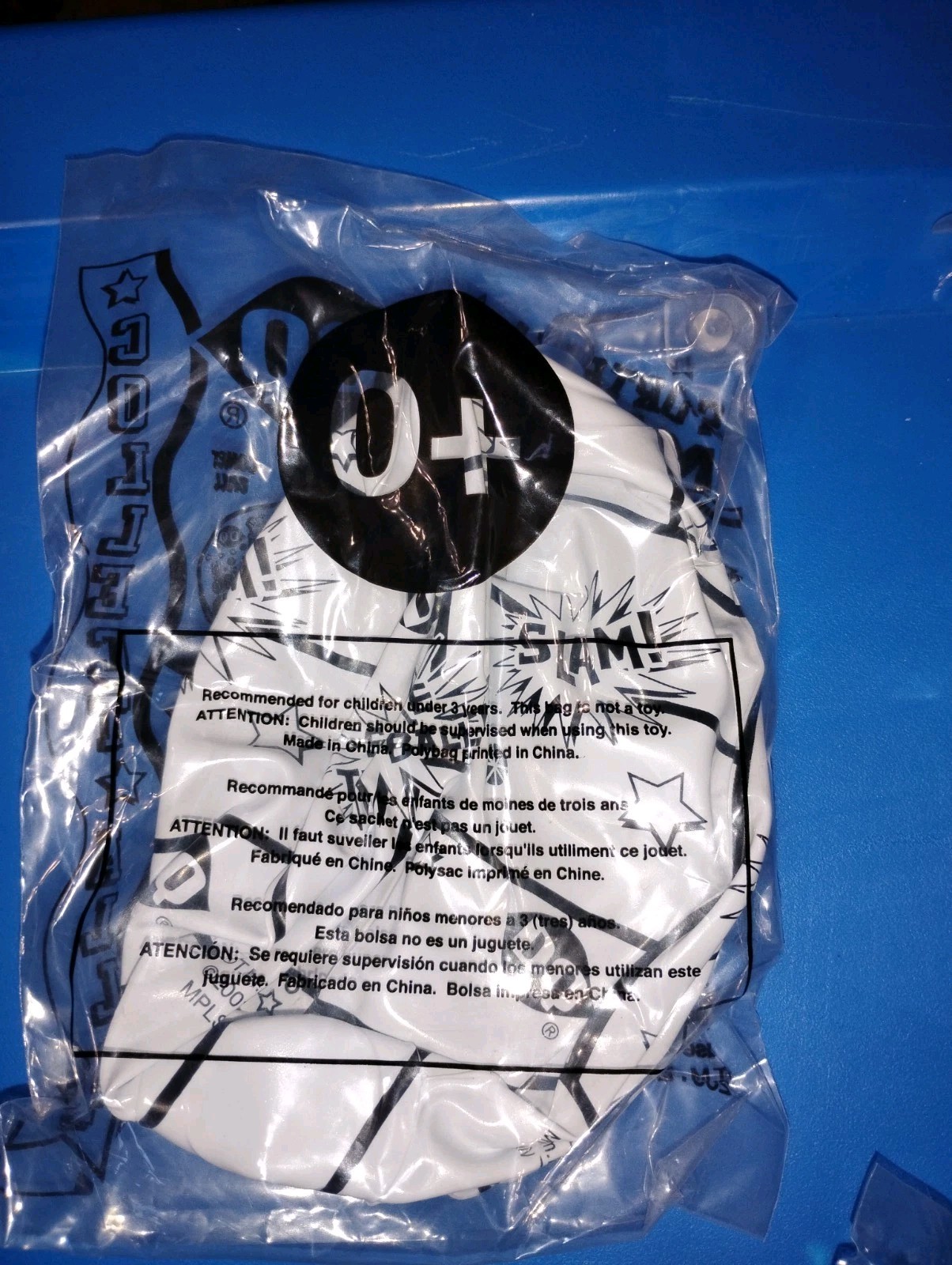Foto 9 di 10