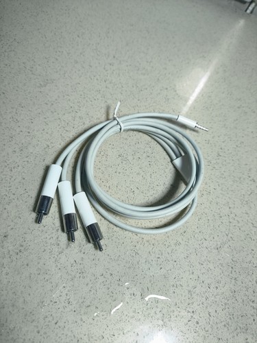 Genuine Apple - iPod Composite AV - Audio & Video Cable Composite Hi-Fi M9765GA