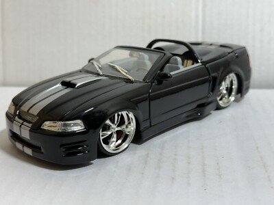 クリスチャンディオール　 サラダボウルMUSTANG Viking 05-14 Mustang Strut Double Adjustable Warrior VIK-J424AB