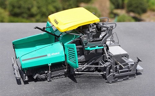 1/35 Scale WIRTGEN VOGELE SUPER1880-3L Asphalt Paver Diecast Model Toy Gift - Picture 5 of 7