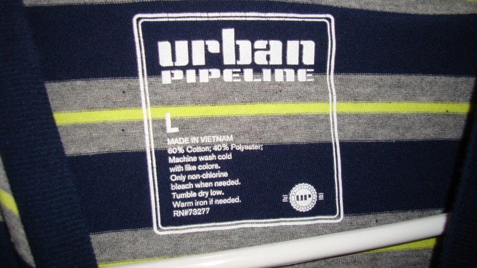 Urban Pipeline в полоску футболка темно-синий серый и желтый мальчиков размер большой 14/16 - Изображение 3 из 4