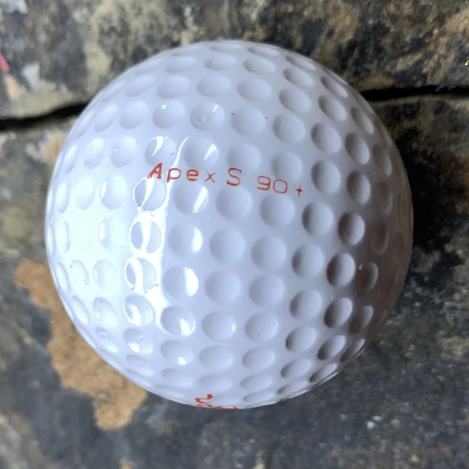 Vintage Hogan Apex S 90+ Golf Ball. Rare Roy Logo. - Image 4 of 4