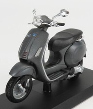 MODELLINO MOTORINO STATICO PIAGGIO VESPA 150 ABS SPRINT 2014 GRIGIO SCALA 1/18