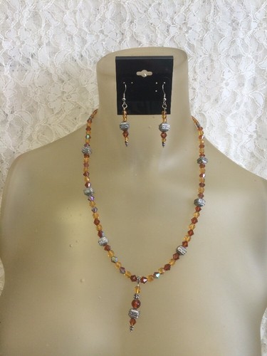 Silver accents with Two Tone Amber colored Crystals Necklace & Earring Set - 第 1/5 張圖片