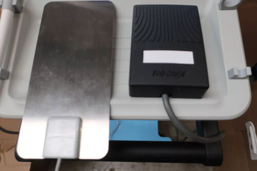 Agnes RF Radio Frequency Laser Skin MicroNeedling & Cart & FumeVacs 2021 - Picture 7 of 11