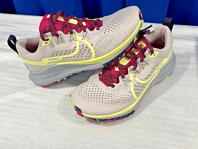 nike react platinum violet