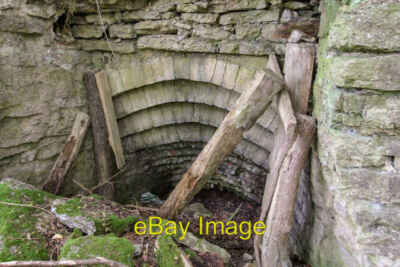 Foto 6x4 Banksteinbruch Kalkofen Galphay Nahaufnahme des Zuglochs. c2019