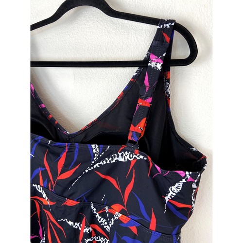 SwimSuits for all women's plus 30 black red blue v-neck tankini swim top NWT - Picture 5 of 7