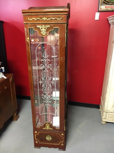 Ornate Burl Walnut French Style Display Cabinet With Brass Accents Glass Shelves - Picture 9 of 11