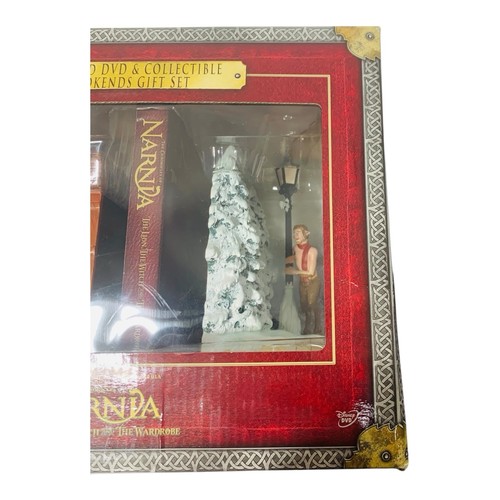Narnia Lion, Witch & Wardrobe Bookends - Chronicles Of Narnia Collectors DVD - Picture 9 of 14