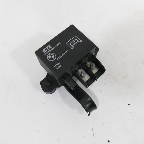 BMW F 800 GS Magnetschalter Anlassermagnetschalter Relais Anlasserrelais 77478