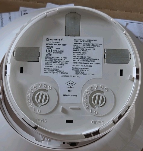 NOTIFIER NP-100T COMBO PHOTO SMOKE/135° FIXED TEMP HEAT DETECTOR - NEW 35 AVAIL. - Picture 7 of 10