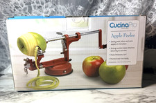 Cucina Pro Apple Fruit Vegetable Peeler Easy Peel New in Opened Box (P2903)