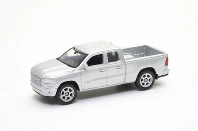 Dodge RAM 1500 2019 - 3 inches 7,5 cm 1/64 Welly Jouet Voiture Miniature SUP68 - Photo 1/2