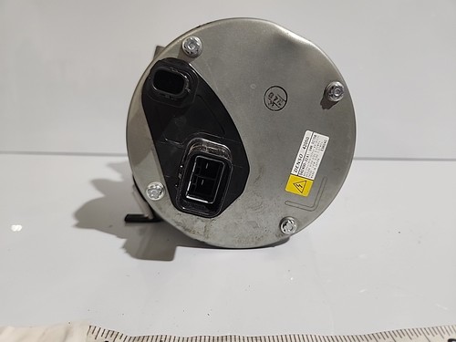DENSO AC COMPRESSOR For Parts Only 42050 / 042400-3241 - Picture 8 of 8