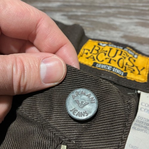 Pantalones de mezclilla vintage años 90 ARMANI Jeans azul de fábrica marrón chocolate talla 34 - Imagen 11 de 15