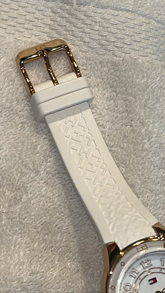 Tommy Hilfiger Mujer Correa Silicona Blanca Esfera Blanca 38mm Reloj Batería Nueva! Foto 4 de 4