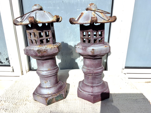 COPPIA LANTERNE CANDELA TEMPIO GIAPPONESE IN GHISA PESANTE VINTAGE - Foto 4 di 20