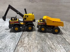 mini Tonka mighty set 768 dump truck 748 construction trucks lot of 2