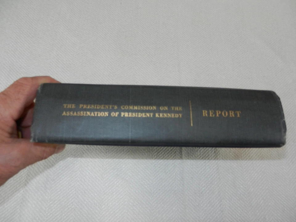 John F Kennedy assassination "THE WARREN COMMISSION REPORT" 1964 ed Govt pub. Foto 3 de 4