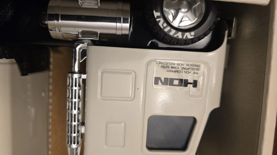 Vintage Nylint, GMC 18 Wheeler, Hon Office Furniture, Semi Truck, 911-Z,NIB - Image 2 of 4