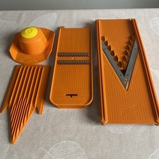 Mandoline Borner vintage 4 Pieces Bon état 