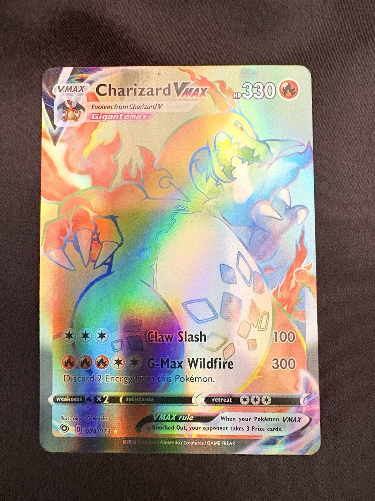 Pokémon TCG Charizard VMAX Rainbow Secret Rare Card 074/073 Champions Path