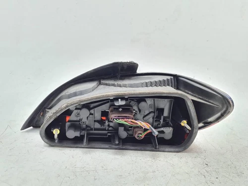 9644652677 Piloto Trasero Izquierdo para PEUGEOT 406 BERLINA (S1/S2) SVD 1952516 - Imagen 2 de 3