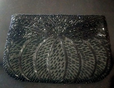 Gorgeous Vintage Black Beaded Evening Clutch. No Label La Regale style. Bargain!