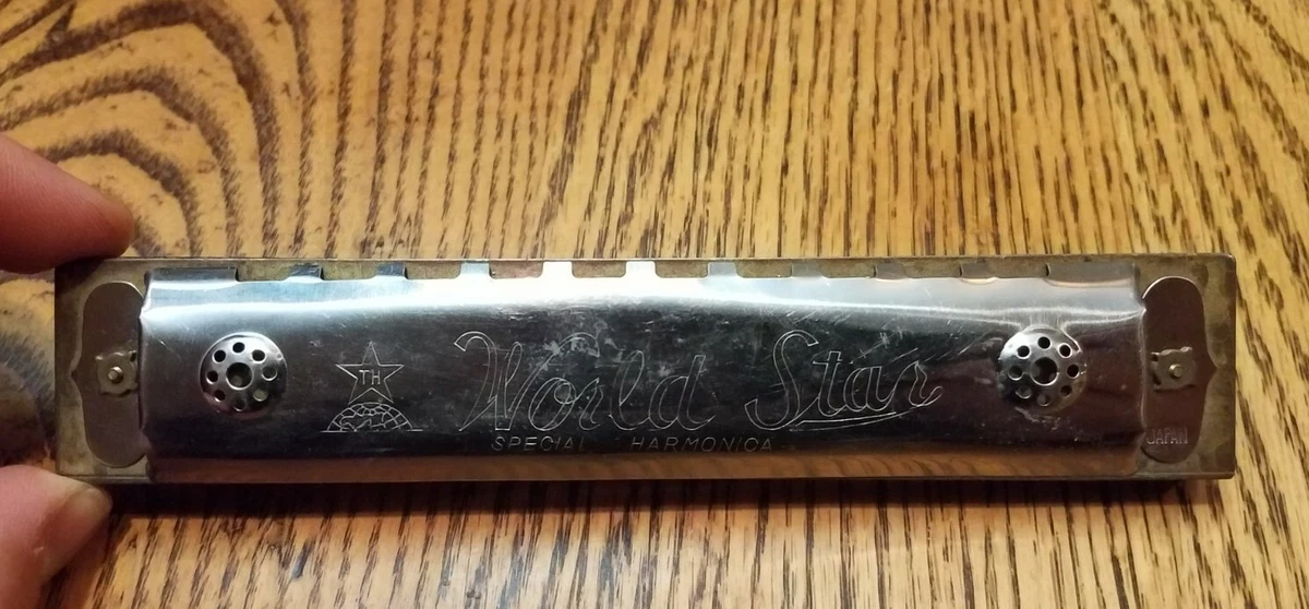 The World Star Harmonica