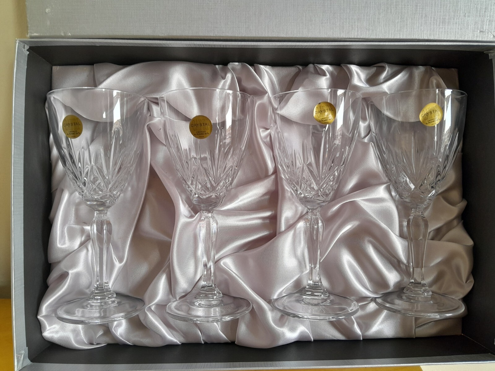DEBENHAMS 24 ITALIAN LEAD CRYSTAL WHITE WINE GLASSES X4 BOXED eBay