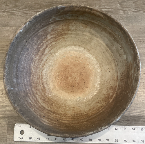 Vtg Large Hand Thrown Ceramic Pottery Serving Bowl, Artist Signed 12” x 5” - Picture 8 of 9