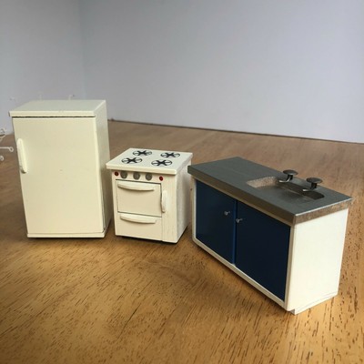 dollhouse kitchen set video