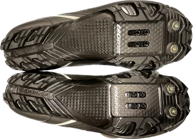 Zapatos de ciclismo Louis Garneau Granite II X-Comfort Zone talla 6 negros 1487275-020 Foto 3 de 4