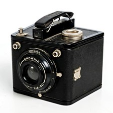 Kodak Six-20 Flash Brownie 620 Roll Film Box Camera Vintage TESTED