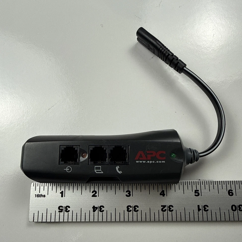 APC PNOTEPRO Mobile Surge Protector for Laptop Power + Phone Network RJ11 RJ45 - Image 3 of 4