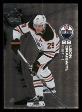 2021-22 Upper Deck Triple Dimensions Reflections Leon Draisaitl Edmonton Oilers