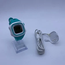 Garmin Forerunner 10 GPS Pedometer Running Watch Green/ White with Charger