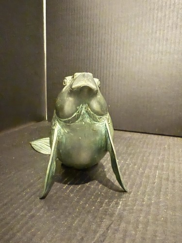 Vintage Bronze Koi Fish Pond Sculpture - Picture 5 of 8
