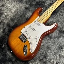 ST Electric Guitar Mahogany Body Rosewood Fretboard Vintage Sunburst Color