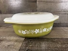 VTG PYREX Oval Casserole w/ Lid Avocado SPRING BLOSSOM CRAZY DAISY 1 1/2 QT 043