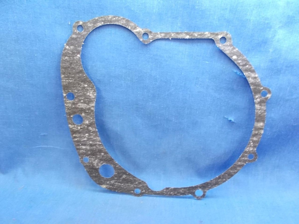 Kawasaki 11009-1307. OEM Clutch Cover Gasket. Fits Kawasaki KZ550