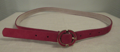 white house black market red genuine leather 0.5 in wide  display picture 2